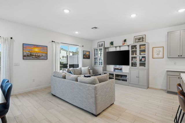 649 NE Waters Edge Lane, Port St. Lucie, Port St Lucie, FL 34983