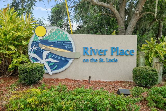 649 NE Waters Edge Lane, Port St. Lucie, Port St Lucie, FL 34983