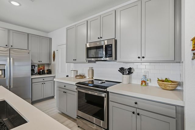 649 NE Waters Edge Lane, Port St. Lucie, Port St Lucie, FL 34983