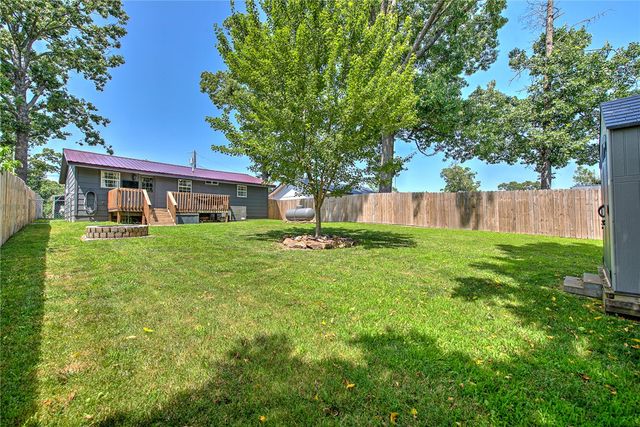 13867 Saratoga Drive, Rogers, AR 72758