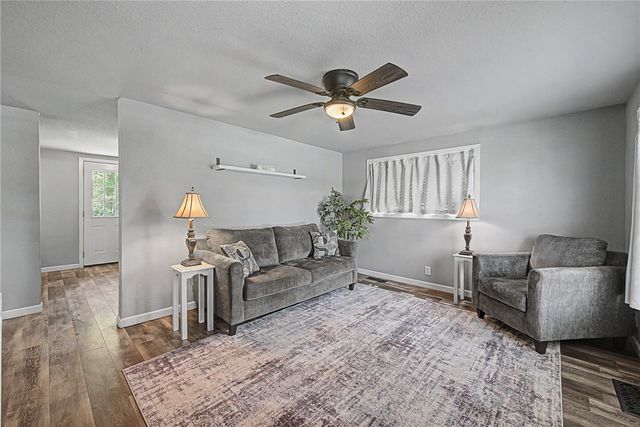 13867 Saratoga Drive, Rogers, AR 72758