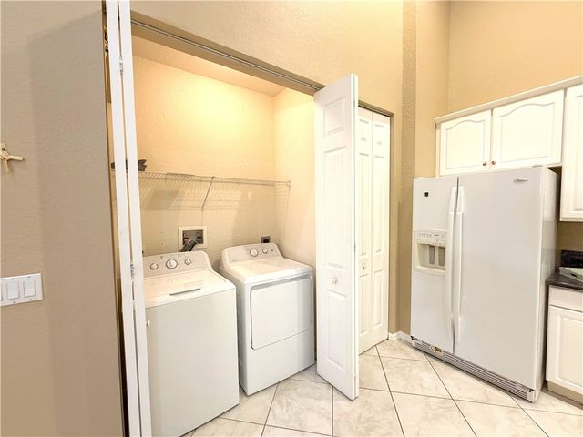 6510 Oxford Circle 101A, Vero Beach, FL 32966