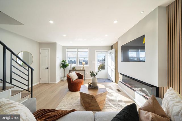 3005 DEVEREAUX AVE, Philadelphia, PA 19149