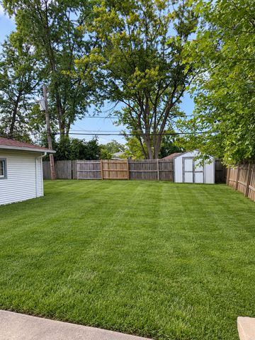 160 Monee Road, Park Forest, IL 60466