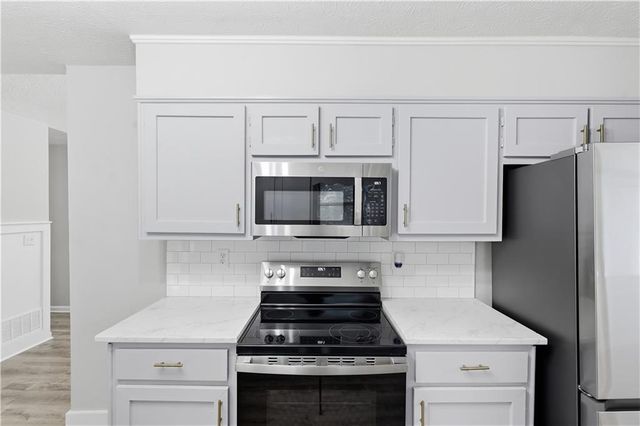 78 Regal way northwest Way, Lawrenceville, GA 30044
