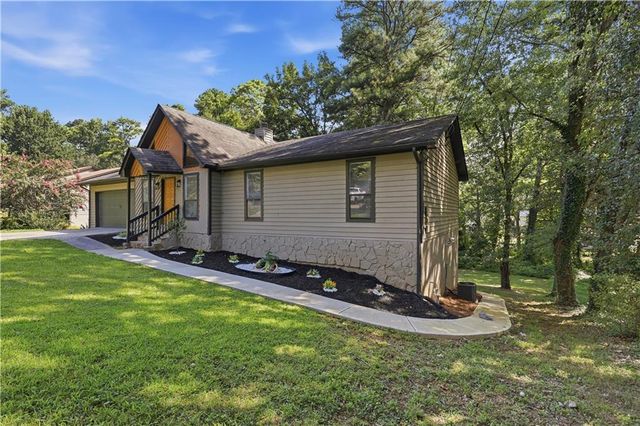 78 Regal way northwest Way, Lawrenceville, GA 30044