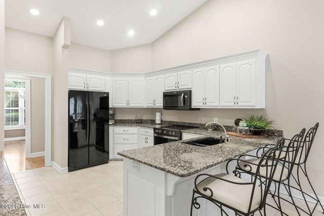 20 Queens Grant Circle SW, Shallotte, NC 28470