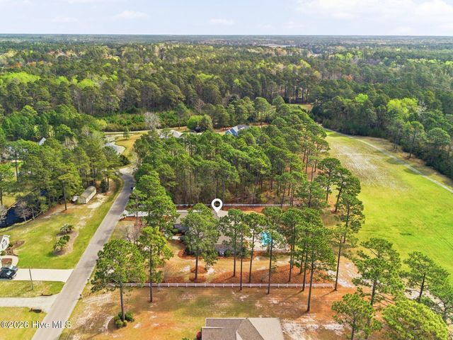 20 Queens Grant Circle SW, Shallotte, NC 28470