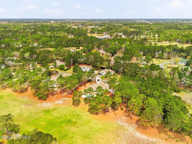 20 Queens Grant Circle SW, Shallotte, NC 28470