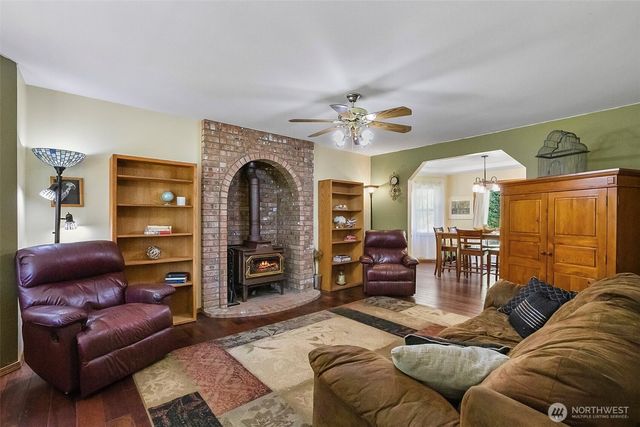 13323 78th Street NE, Lake Stevens, WA 98258