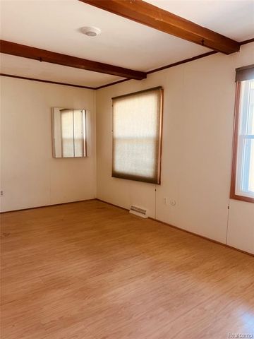 29928 Fox Grove Road, Farmington Hills, MI 48334