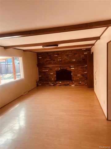 29928 Fox Grove Road, Farmington Hills, MI 48334