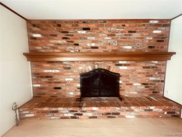 29928 Fox Grove Road, Farmington Hills, MI 48334