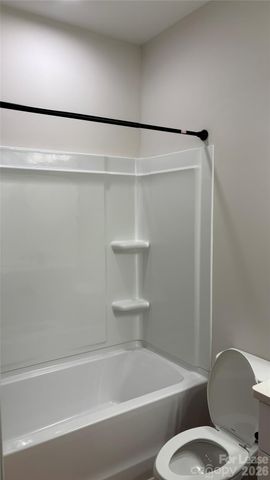 4815 Victoria Avenue, Charlotte, NC 28269