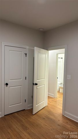 4815 Victoria Avenue, Charlotte, NC 28269