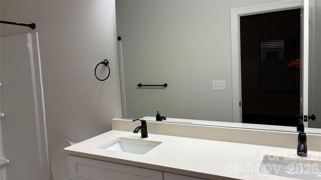 4815 Victoria Avenue, Charlotte, NC 28269