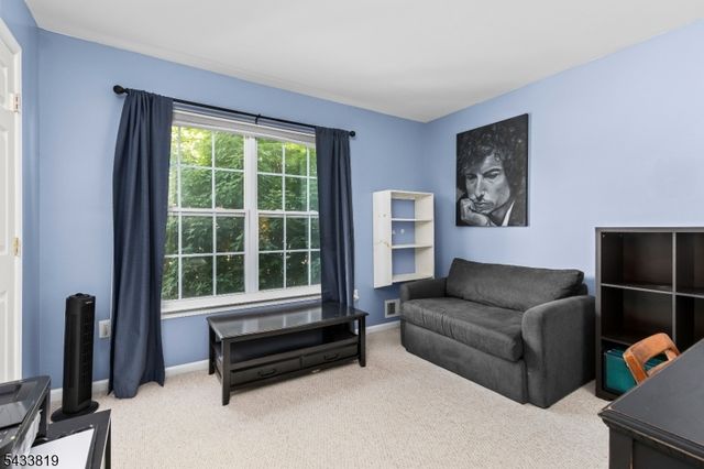 38 Brock Ln, Mount Olive Twp., NJ 07840