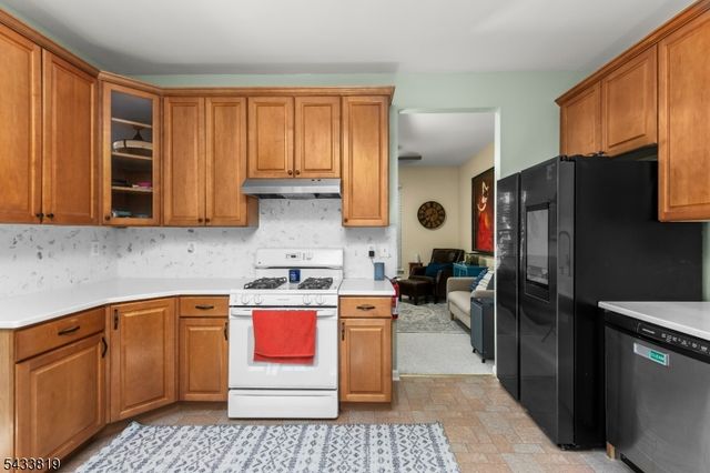 38 Brock Ln, Mount Olive Twp., NJ 07840