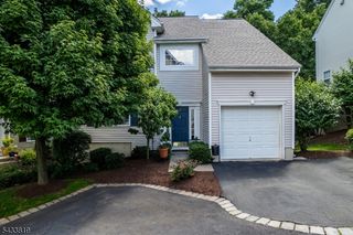 38 Brock Ln, Mount Olive Twp., NJ 07840