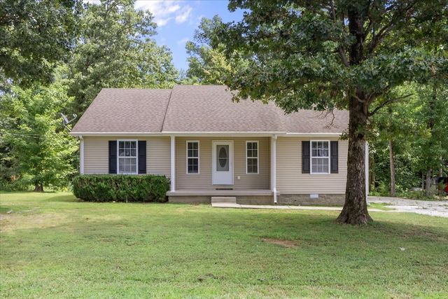 45 Bill Ct, Waverly, TN 37185