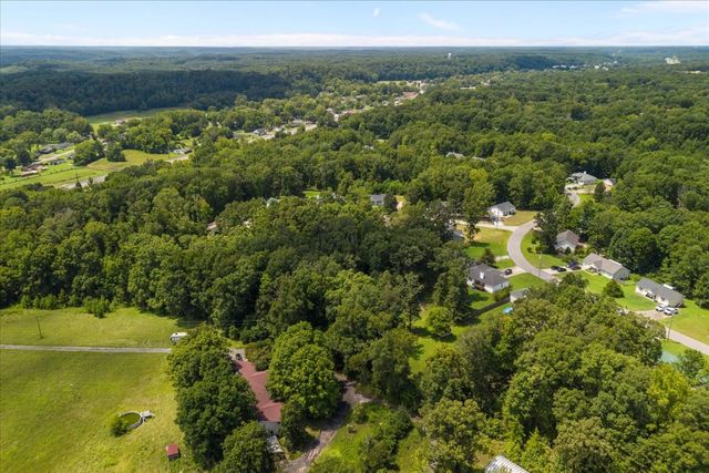 45 Bill Ct, Waverly, TN 37185