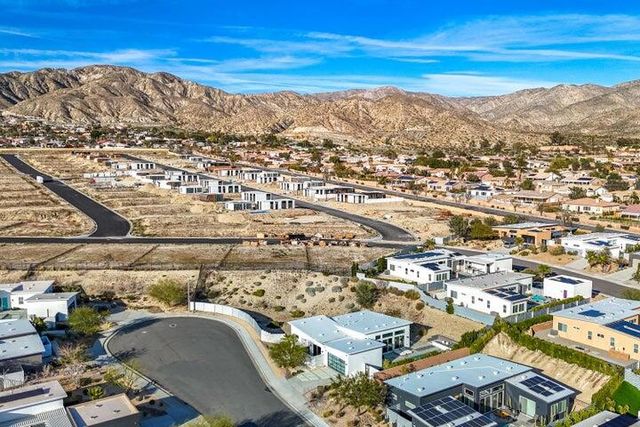 13910 Valley View Court, Desert Hot Springs, CA 92240