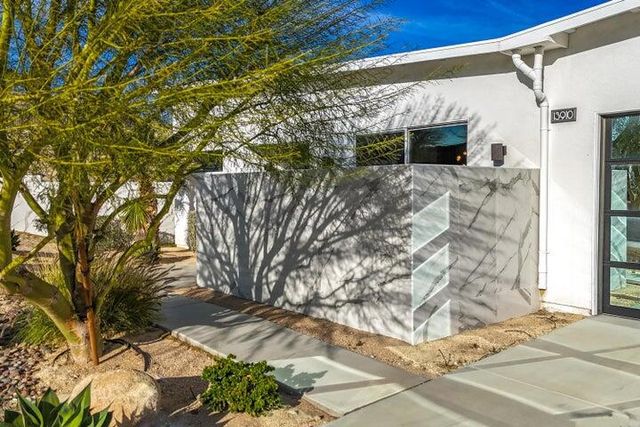 13910 Valley View Court, Desert Hot Springs, CA 92240