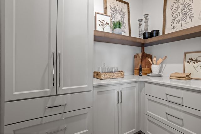 1101 Aspen Terrace, West Fargo, ND 58078