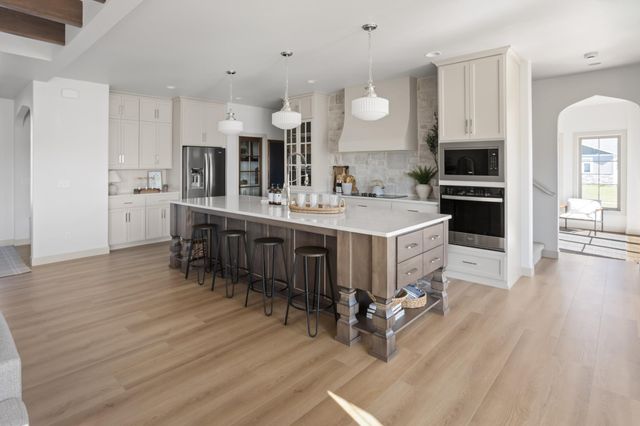 1101 Aspen Terrace, West Fargo, ND 58078