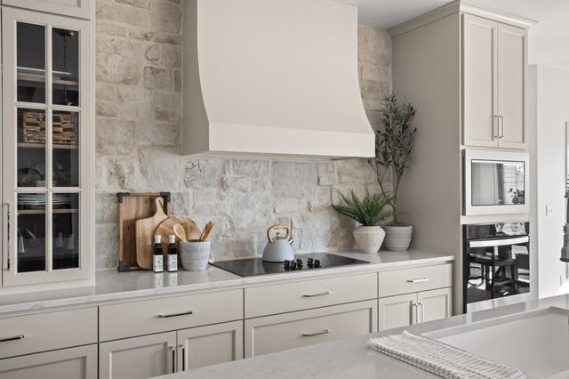 1101 Aspen Terrace, West Fargo, ND 58078