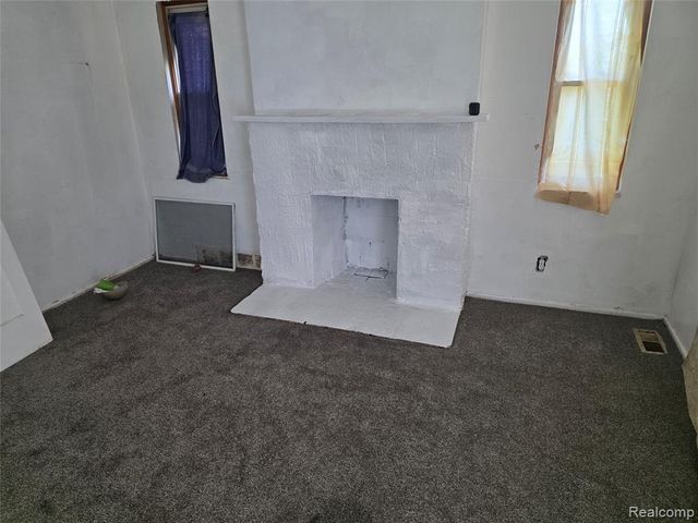 14295 Wade Street, Detroit, MI 48213