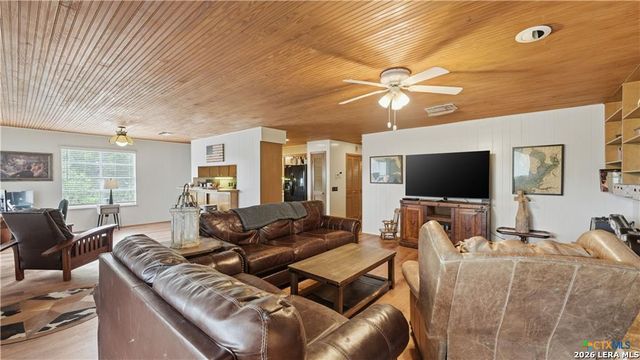 262 SCENIC DR, Canyon Lake, TX 78133