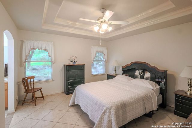 7438 Oak Marsh St., Live Oak, TX 78233