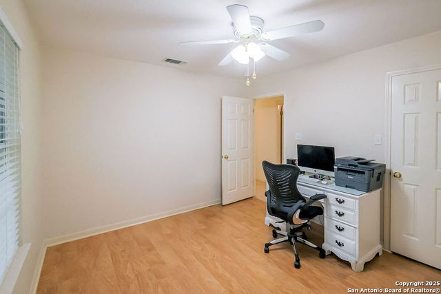 7438 Oak Marsh St., Live Oak, TX 78233