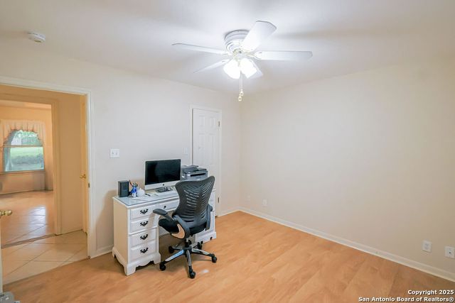 7438 Oak Marsh St., Live Oak, TX 78233