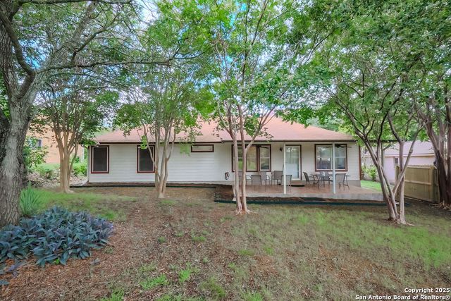 7438 Oak Marsh St., Live Oak, TX 78233