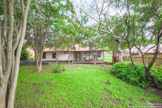 7438 Oak Marsh St., Live Oak, TX 78233