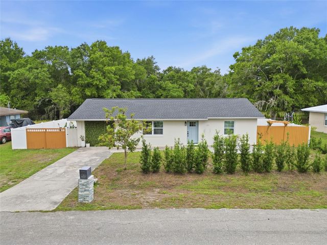 4821 MYRICK AVENUE, Bowling Green, FL 33834