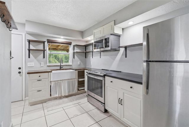 4821 MYRICK AVENUE, Bowling Green, FL 33834