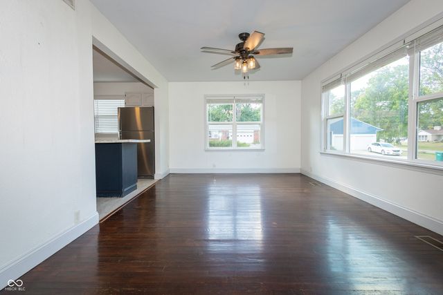 963 W Clinton Street, Danville, IN 46122