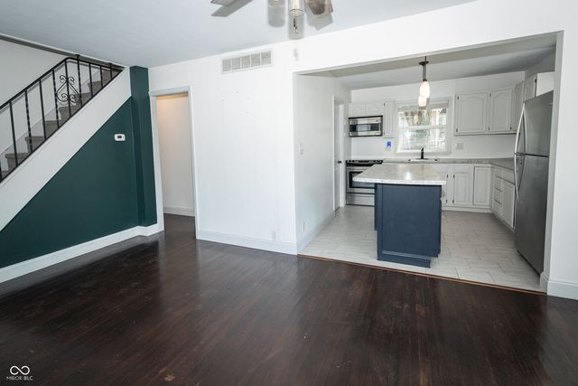 963 W Clinton Street, Danville, IN 46122