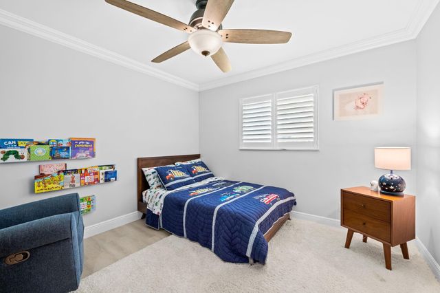 8352 NW 6th Ct, Coral Springs, FL 33071