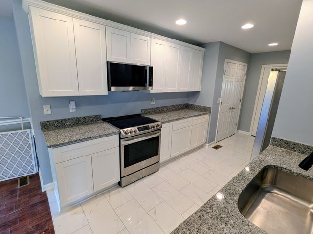 1609 Lydia Ct, Spring Hill, TN 37174