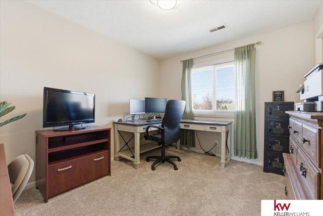 918 Adams Court, Plattsmouth, NE 68048