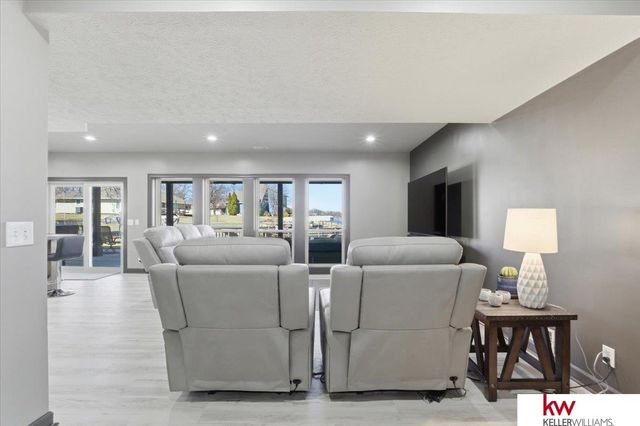 918 Adams Court, Plattsmouth, NE 68048