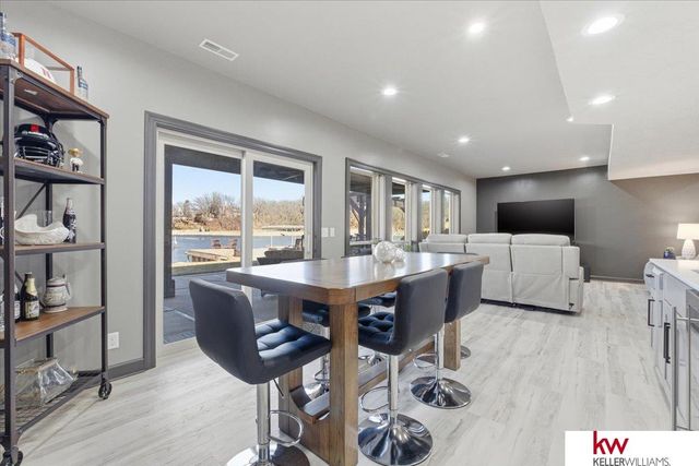 918 Adams Court, Plattsmouth, NE 68048