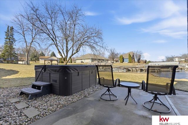 918 Adams Court, Plattsmouth, NE 68048