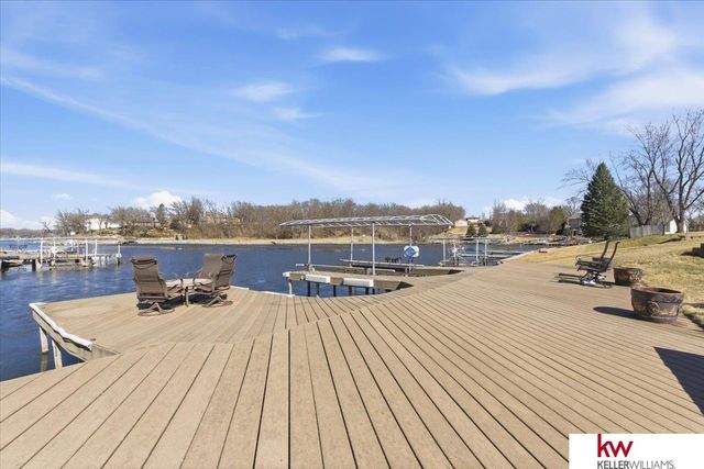 918 Adams Court, Plattsmouth, NE 68048