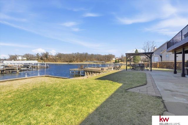 918 Adams Court, Plattsmouth, NE 68048