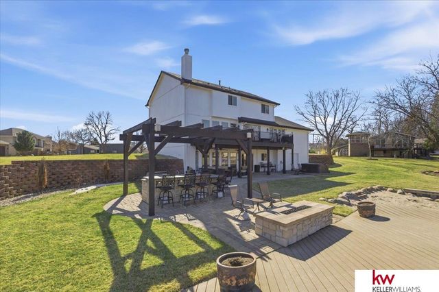 918 Adams Court, Plattsmouth, NE 68048